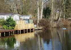 Picture of Waveney Valley Lakes, Norfolk Picture of Waveney Valley Lakes, Norfolk