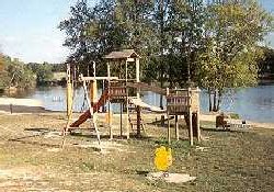 Picture of du Lac de Mondon, Haute-Vienne Picture of du Lac de Mondon, Haute-Vienne