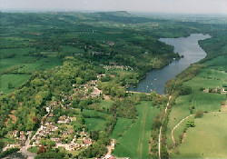 Picture of Rudyard Vale Caravan Park, Staffordshire, Central North England Picture of Rudyard Vale Caravan Park, Staffordshire, Central North England