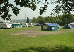 Picture of Riverside Holidays, Hampshire Picture of Riverside Holidays, Hampshire