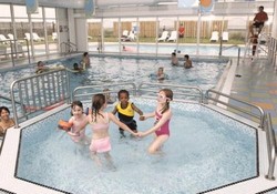 The indoor pool and spa bath at Coopers Beach