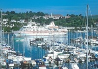 Visiting Cruise Ship