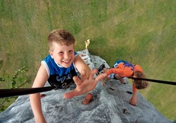 PHOTO Climbing Wall