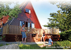 lodges_bg