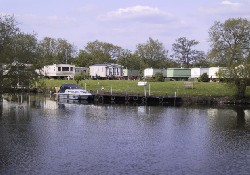 Picture of Binton Bridges Park, Warwickshire