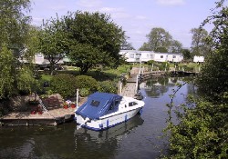 Picture of Binton Bridges Park, Warwickshire